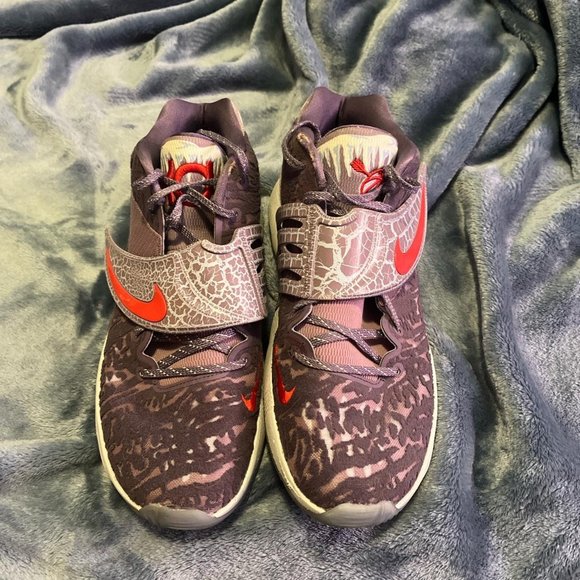 Men's Footwear